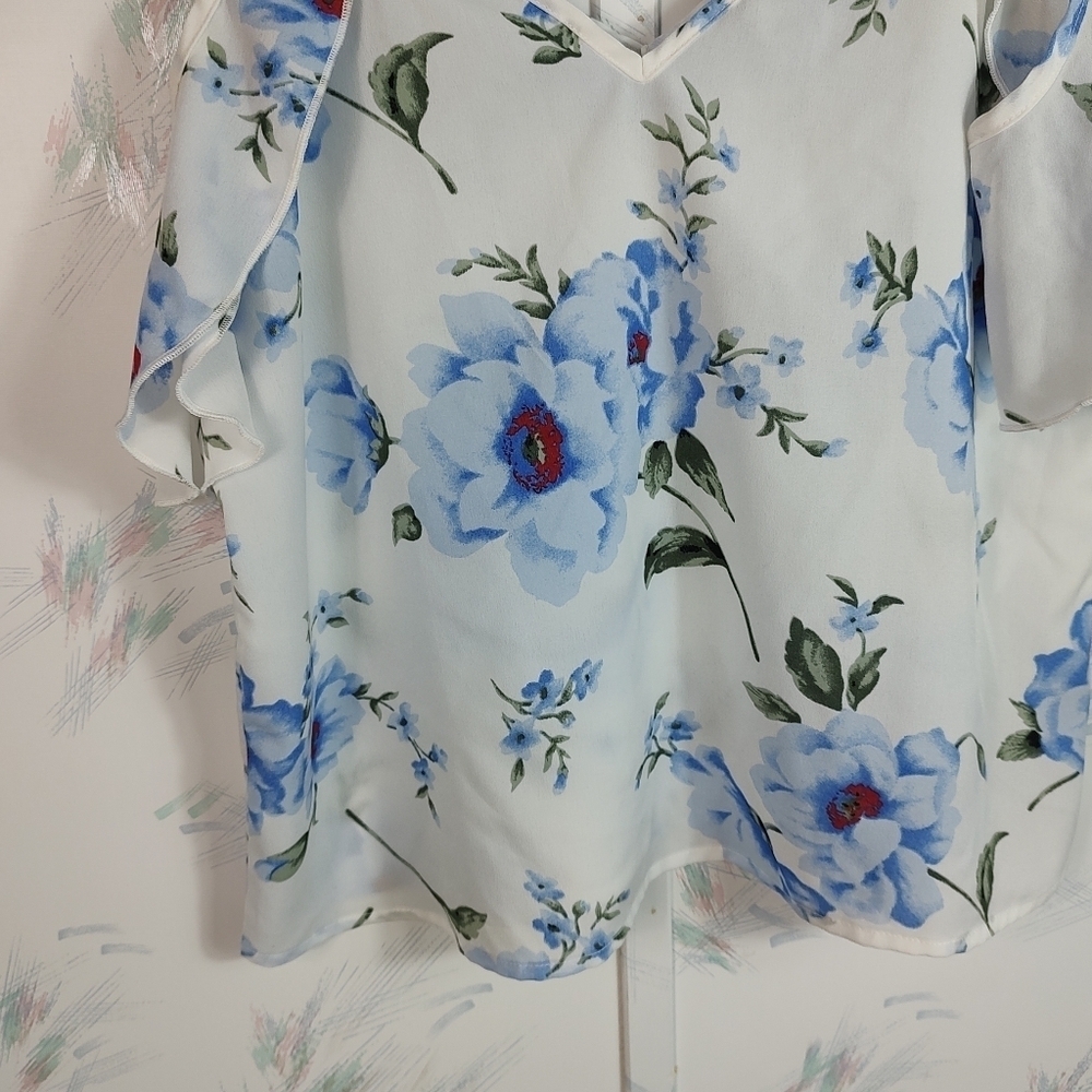 Shein Floral Cold Shoulder Top - Picture 3 of 10